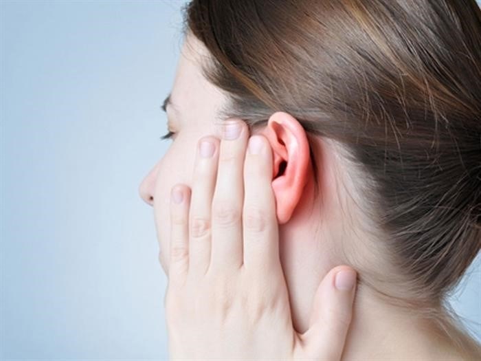 Неотложная помощь при попадании инородного живого тела в орган слуха